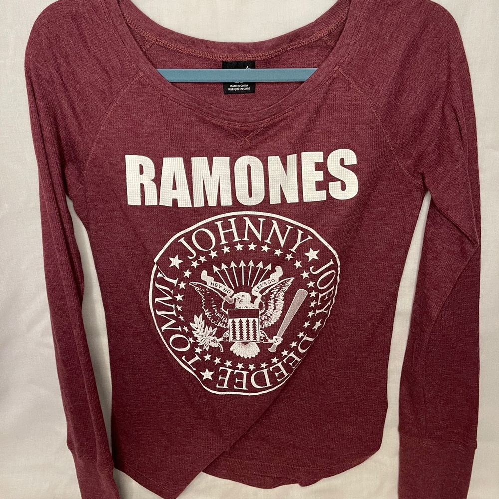 Long sleeve shirt